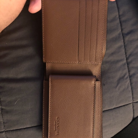 Coach Wallet - Picture 3 of 4